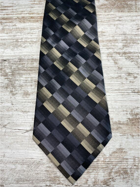 Platinum Designs Silk Tie Gray Black Geometric Check Pattern 59x3.9 Mens Necktie